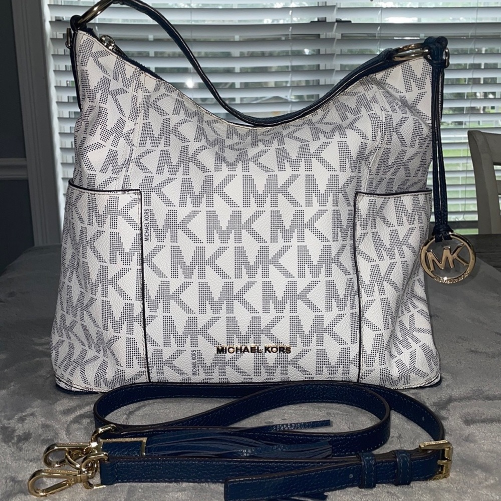 Michael Kors Purse🔥❤️